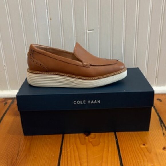 Cole Haan Women's 7.5B PRE-OWNED CARAMEL ORIGINAL Grand Platform Venetian Loafer - Picture 2 of 7
